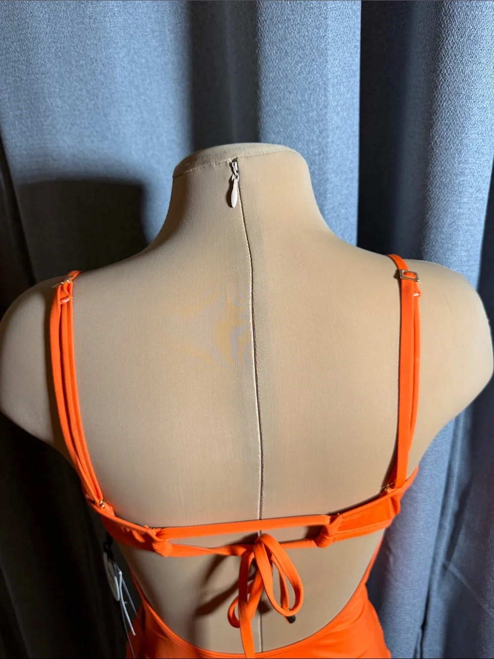 La Blanca bright orange